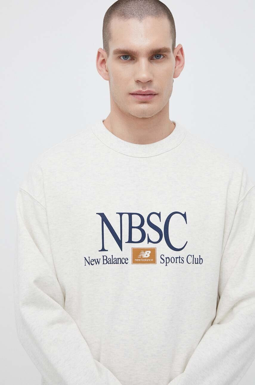 New Balance Памучен суичър в бежово с принт - Pepit.bg