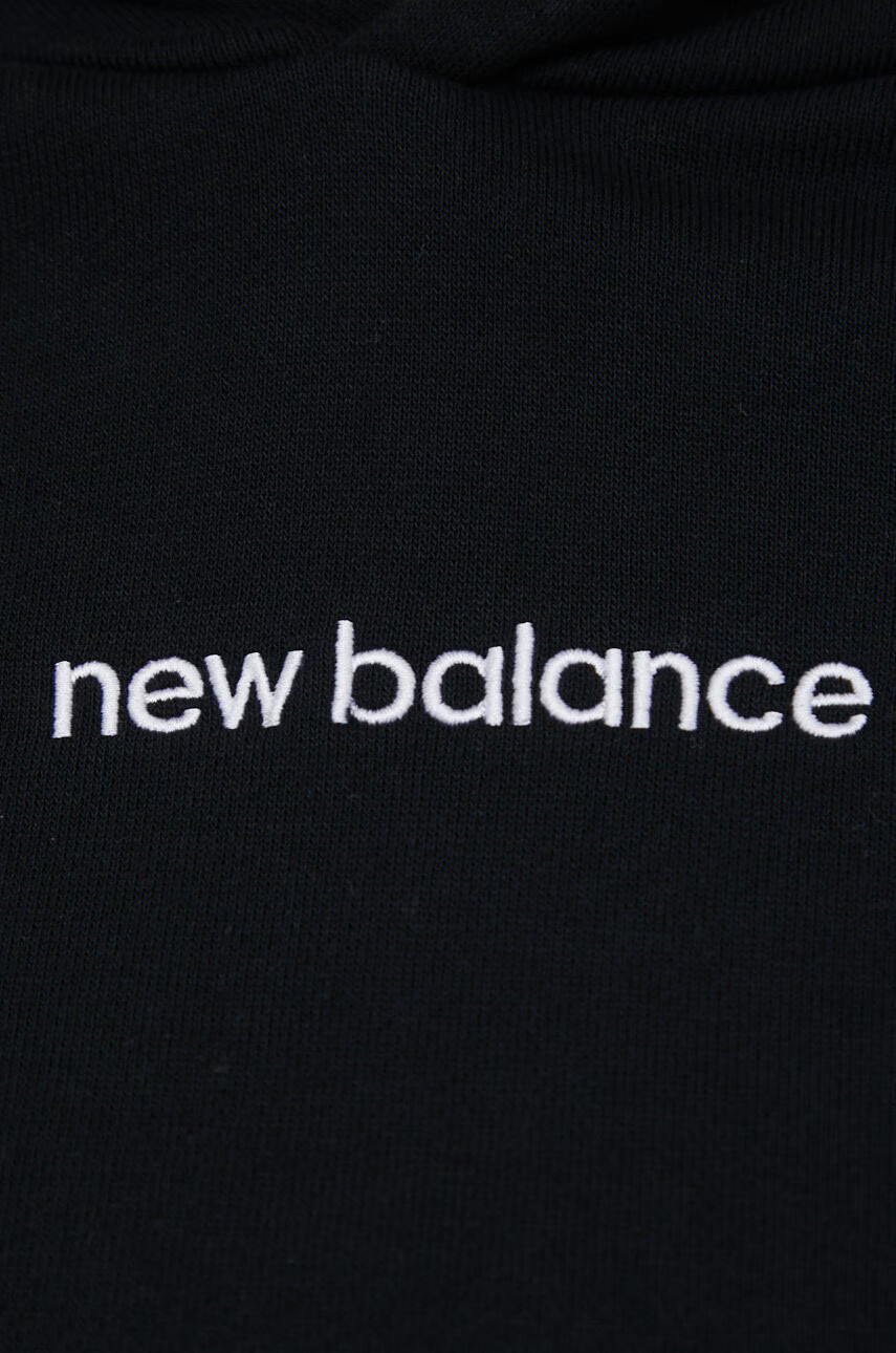 New Balance Памучен суичър WT21501BK дамска в черно с апликация - Pepit.bg