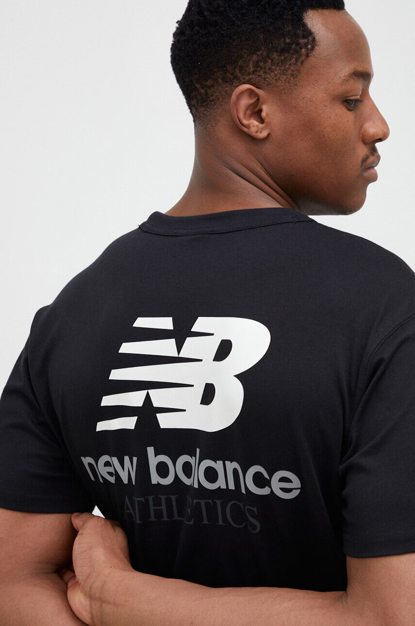 New Balance Памучна тениска в черно с принт - Pepit.bg