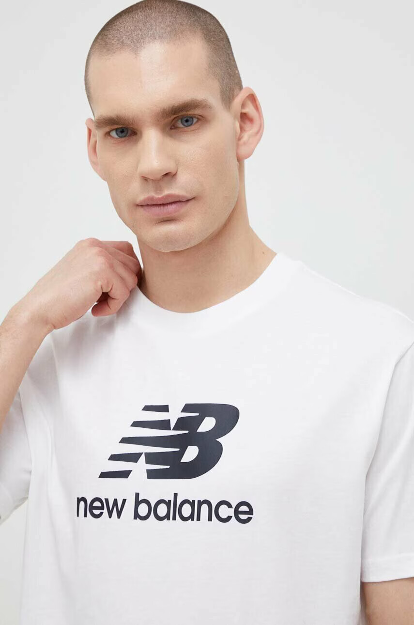 New Balance Памучна тениска в бяло с десен - Pepit.bg
