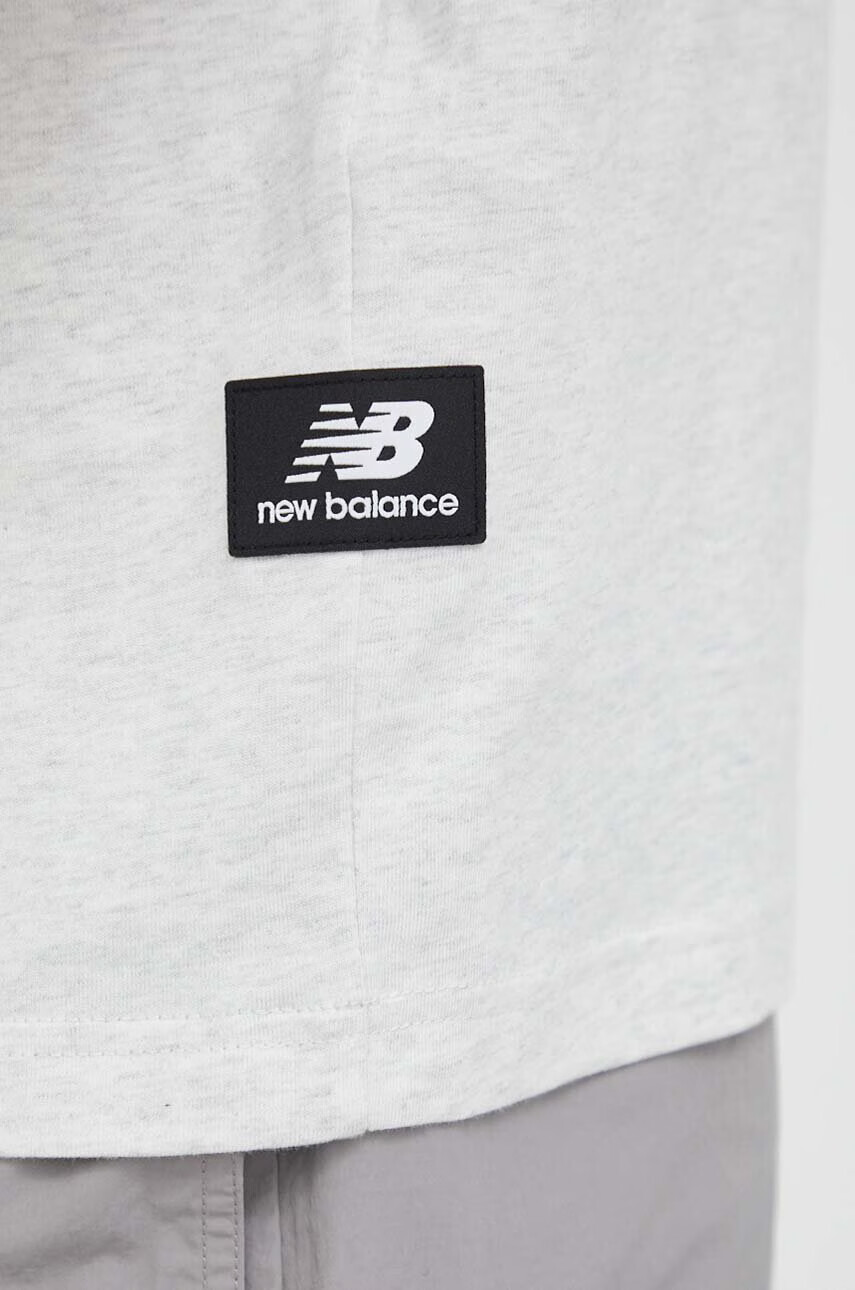New Balance Памучна тениска UT31551SAH в сиво с принт - Pepit.bg