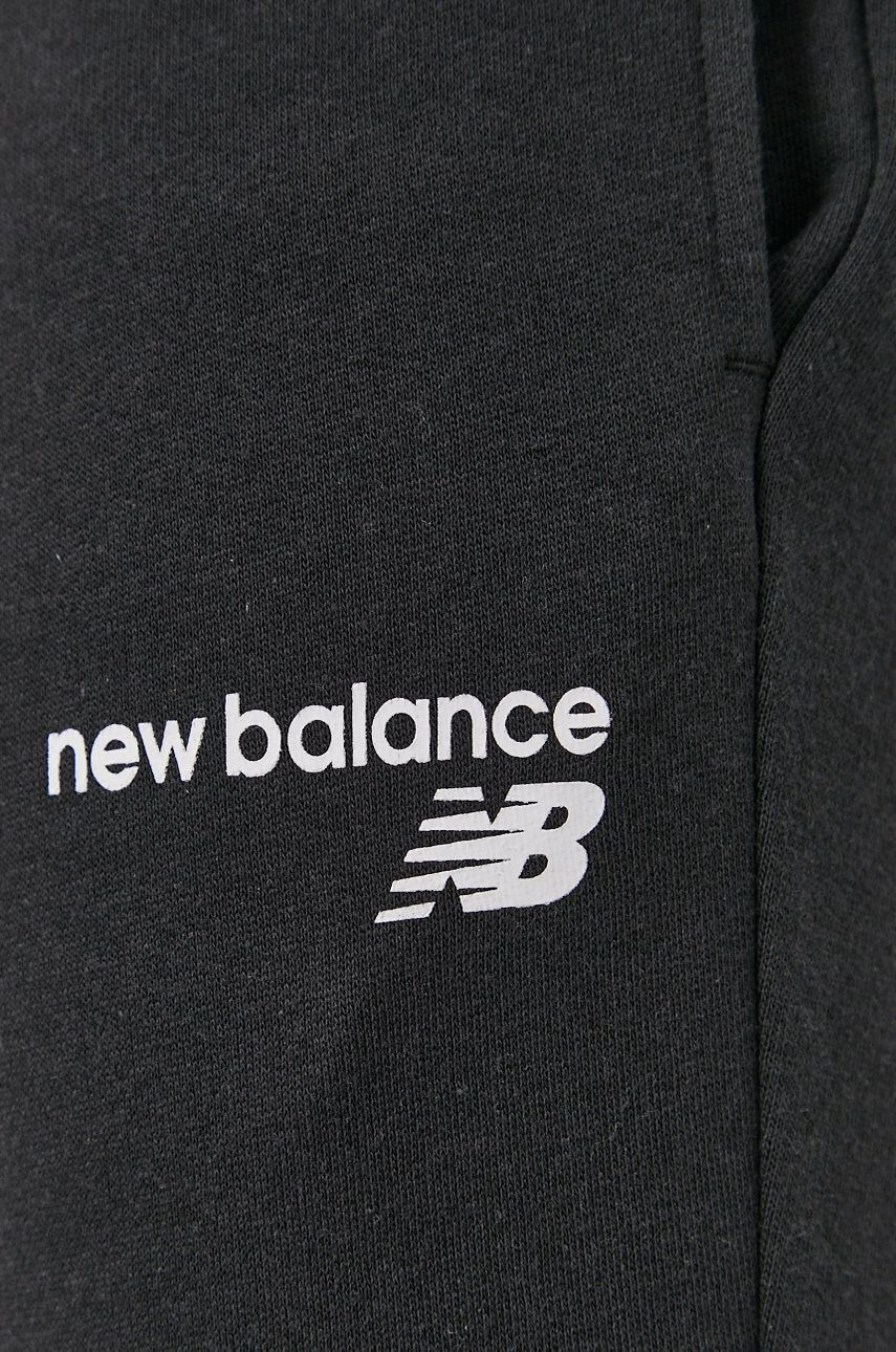 New Balance Панталон MP03904BK мъжки в черно с изчистен дизайн - Pepit.bg