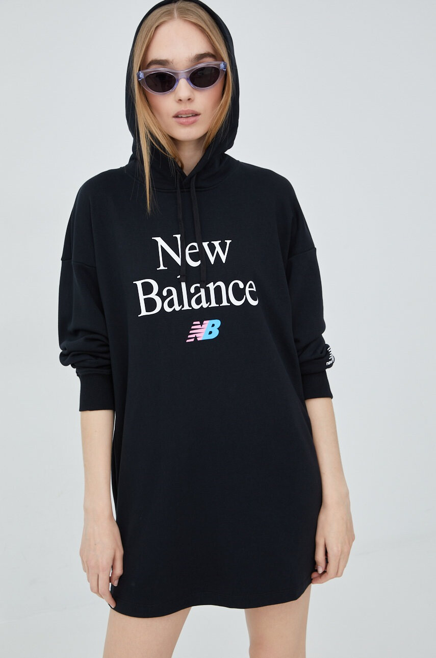 New Balance Рокля WD21501BK в черно къс модел с уголемена кройка - Pepit.bg