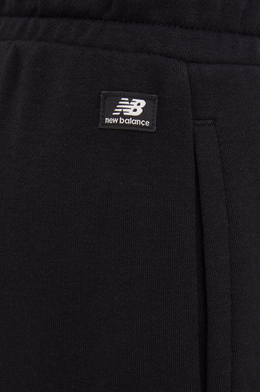 New Balance Спортен панталон - Pepit.bg