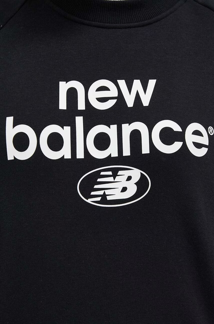 New Balance Суичър в черно с принт - Pepit.bg