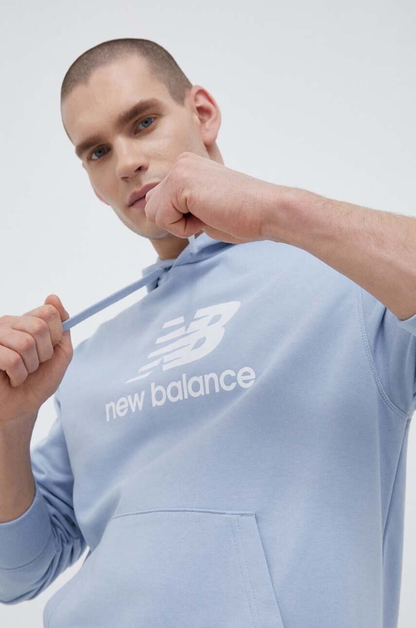 New Balance Суичър в синьо с качулка с принт - Pepit.bg