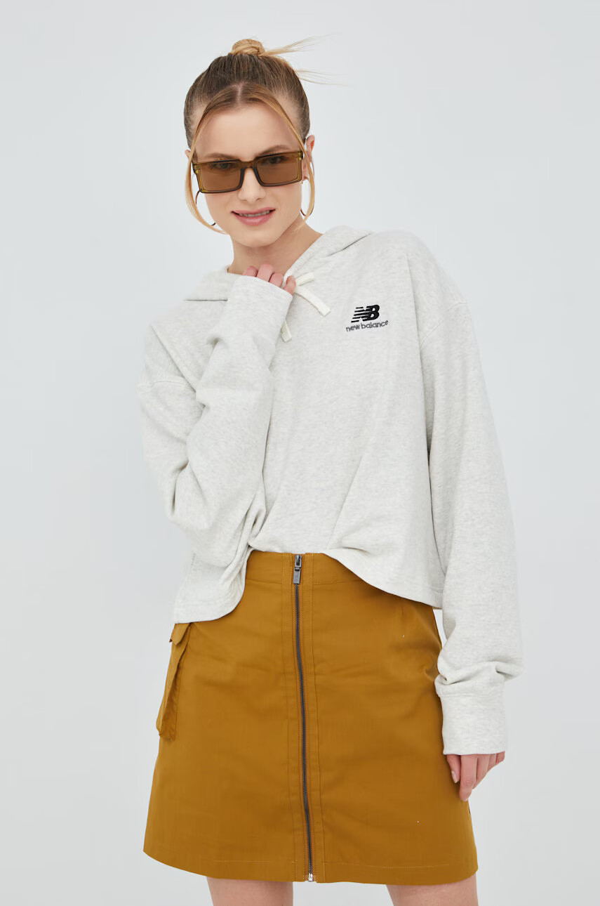 New Balance Суичър UT21502SAH в сиво с изчистен дизайн - Pepit.bg