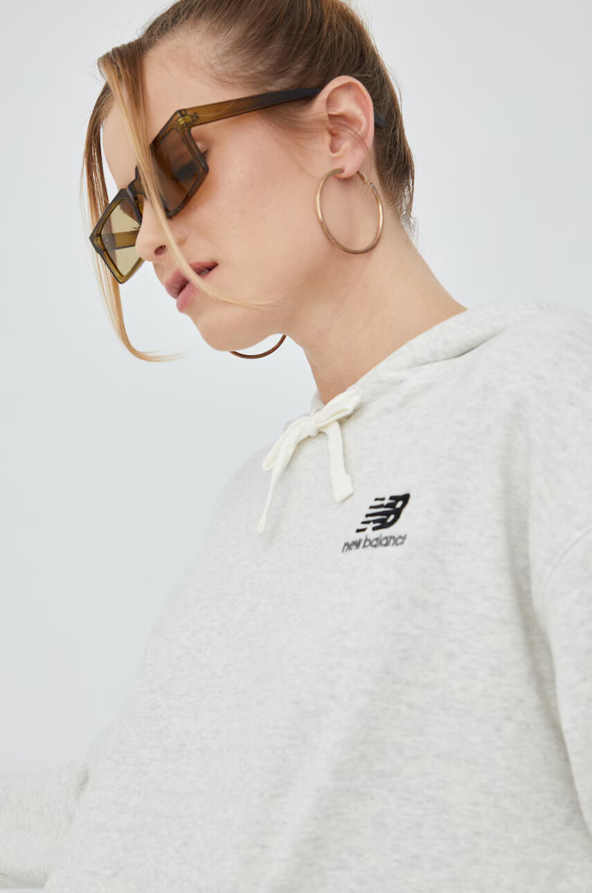 New Balance Суичър UT21502SAH в сиво с изчистен дизайн - Pepit.bg