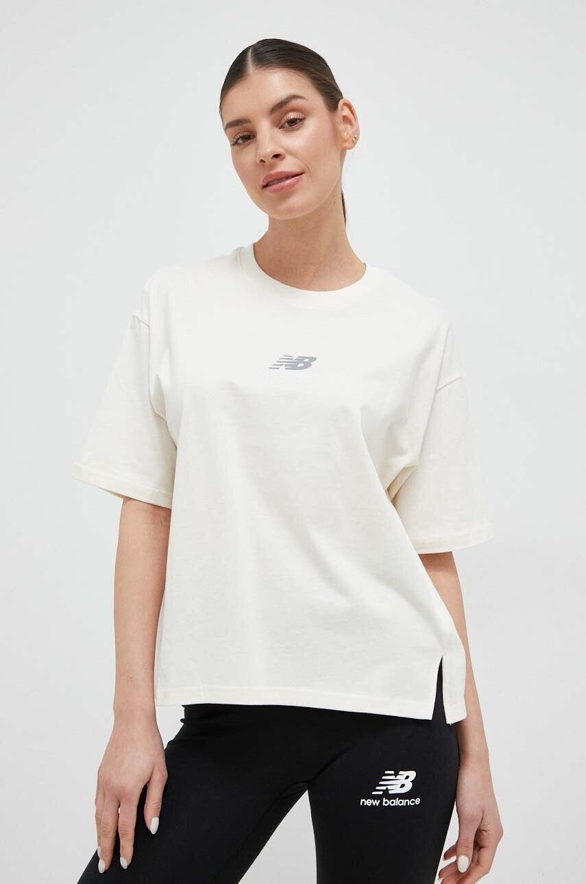 New Balance Тениска Athletics Remastered в бежово - Pepit.bg