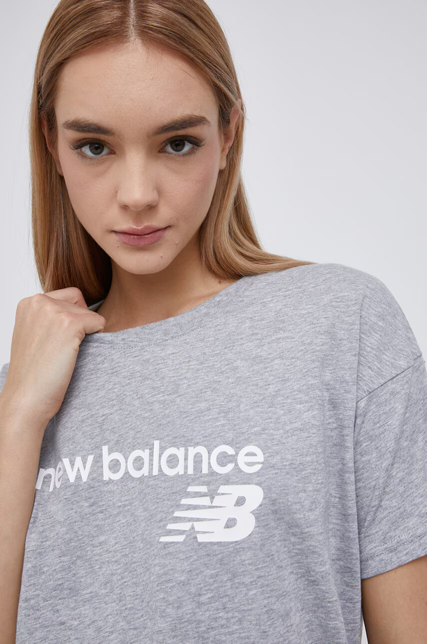 New Balance Тениска WT03805AG дамска в сиво - Pepit.bg