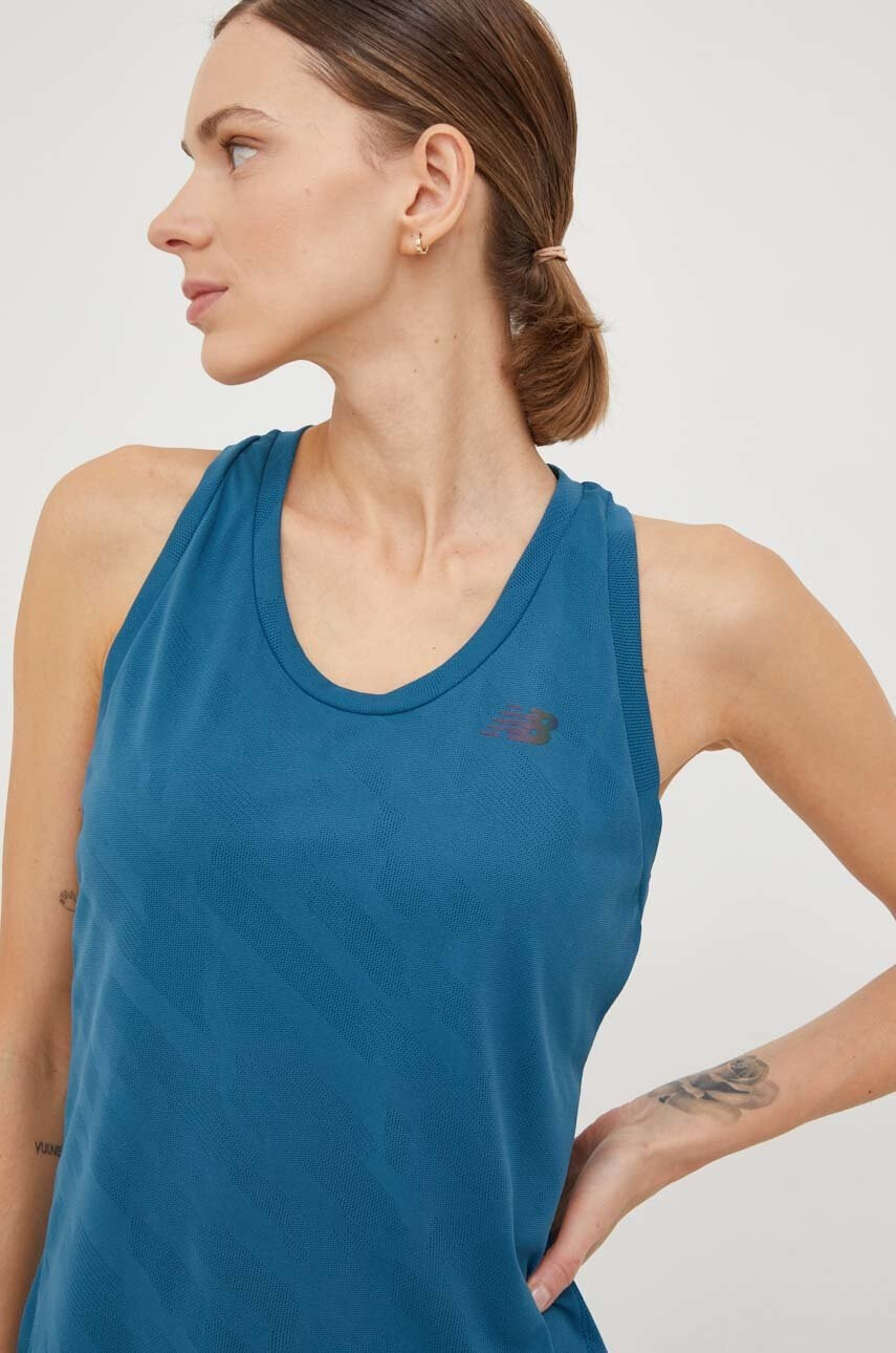 New Balance Топ за бягане Q Speed - Pepit.bg