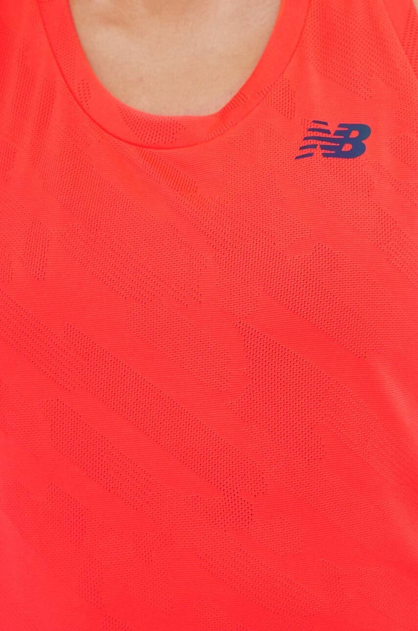 New Balance Топ за бягане Q Speed - Pepit.bg