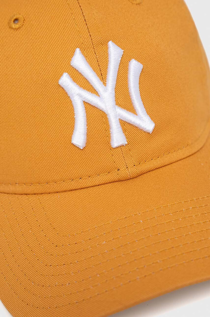 New Era Памучна шапка с козирка в оранжево с апликация NEW YORK YANKEES - Pepit.bg