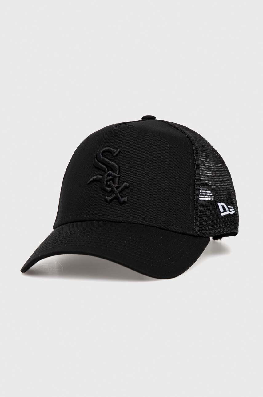 New Era Шапка с козирка в черно с изчистен дизайн CHICAGO WHITE SOX - Pepit.bg