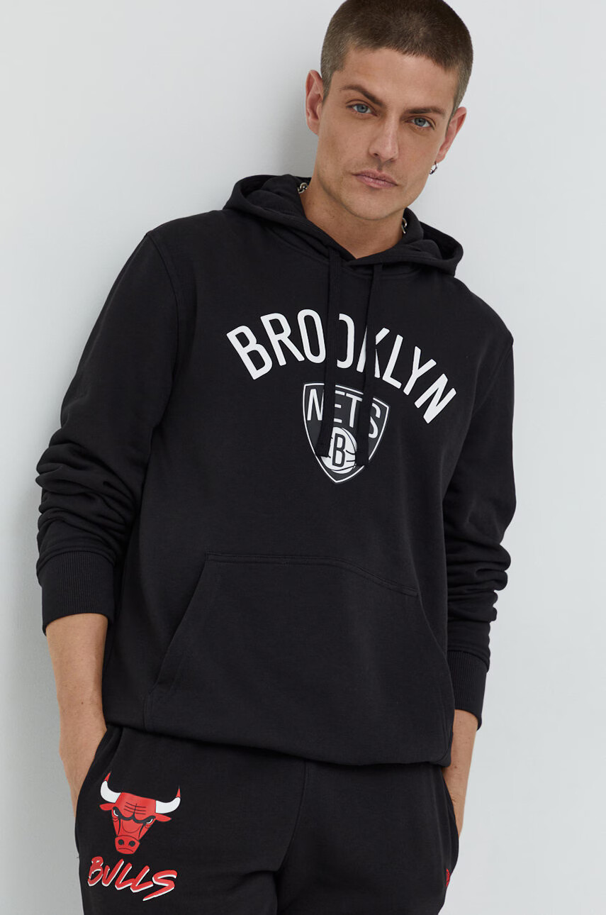 New Era Суичър в черно с принт - Pepit.bg