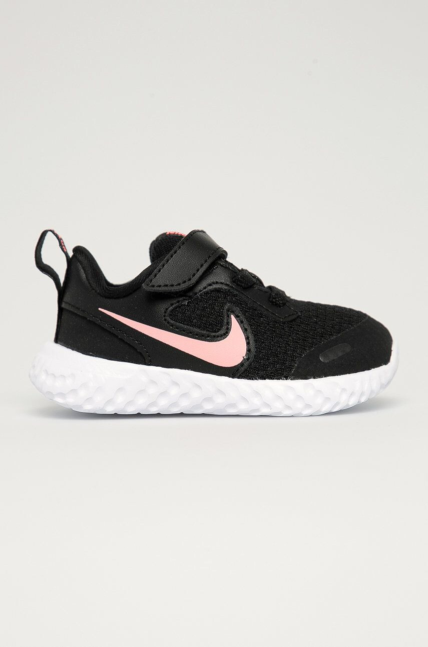 Nike Kids Детски обувки Revolution 5 - Pepit.bg