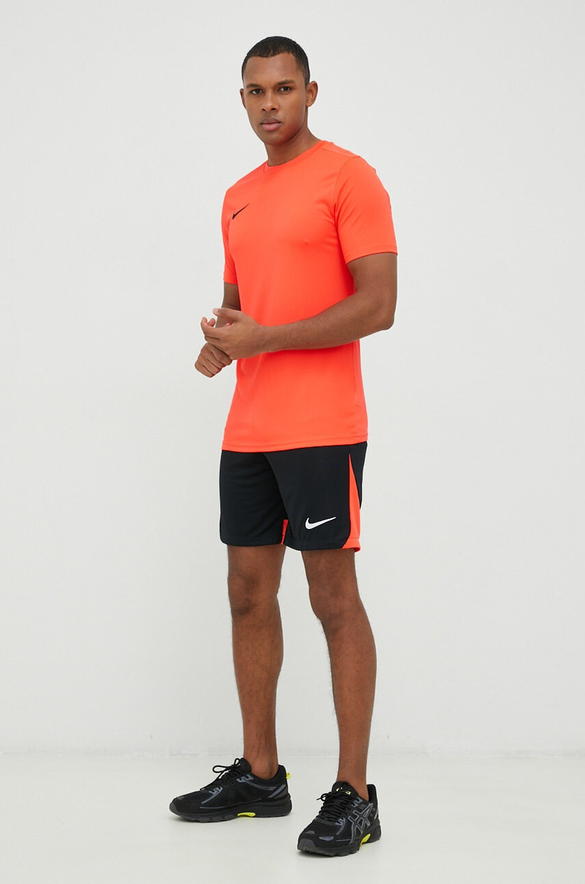 Nike Къс панталон за трениране - Pepit.bg