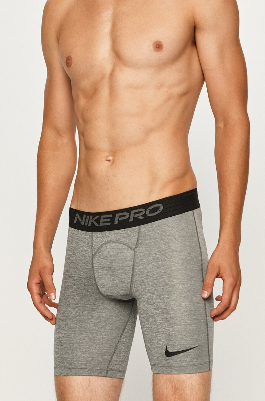 Nike Къси панталони - Pepit.bg