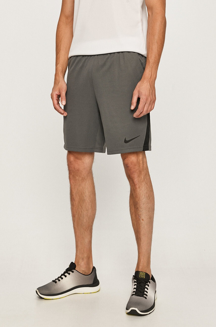 Nike Къси панталони - Pepit.bg