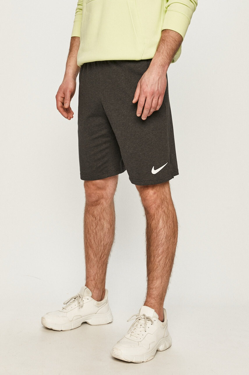 Nike Къси панталони - Pepit.bg