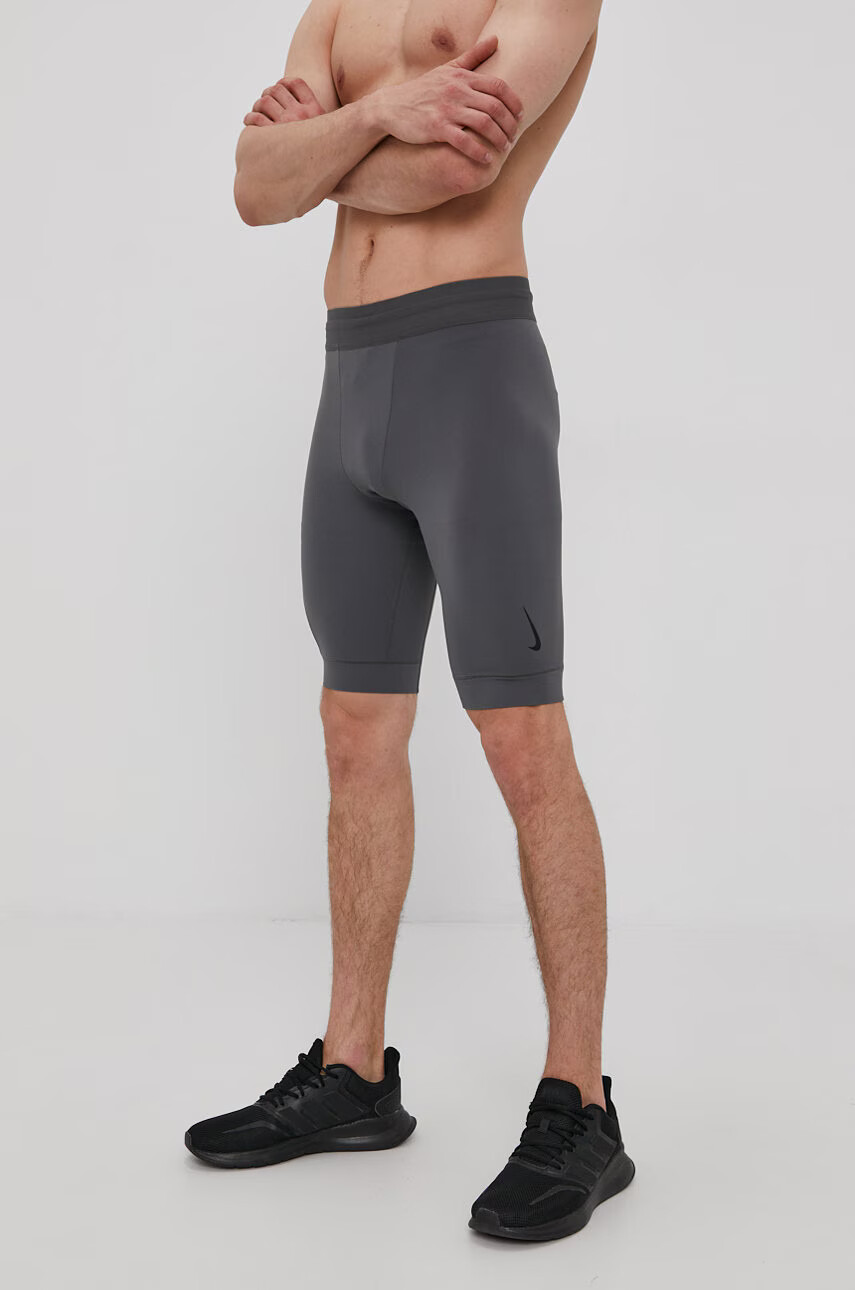 Nike Къс панталон мъжки в сиво - Pepit.bg