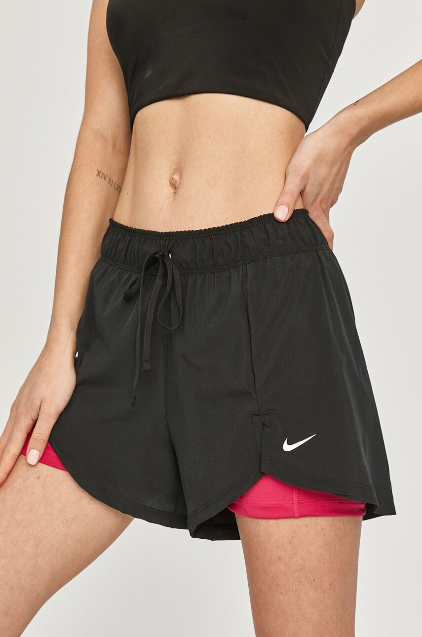 Nike Къси панталони - Pepit.bg