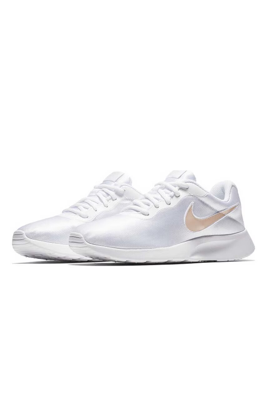 Nike Обувки Tanjun Se - Pepit.bg