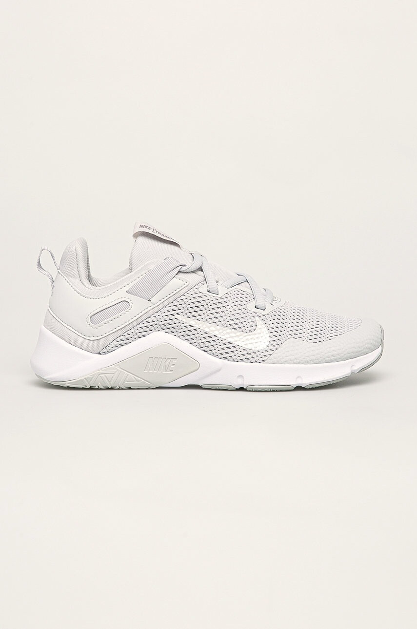Nike Обувки WMNS Legend Essential - Pepit.bg
