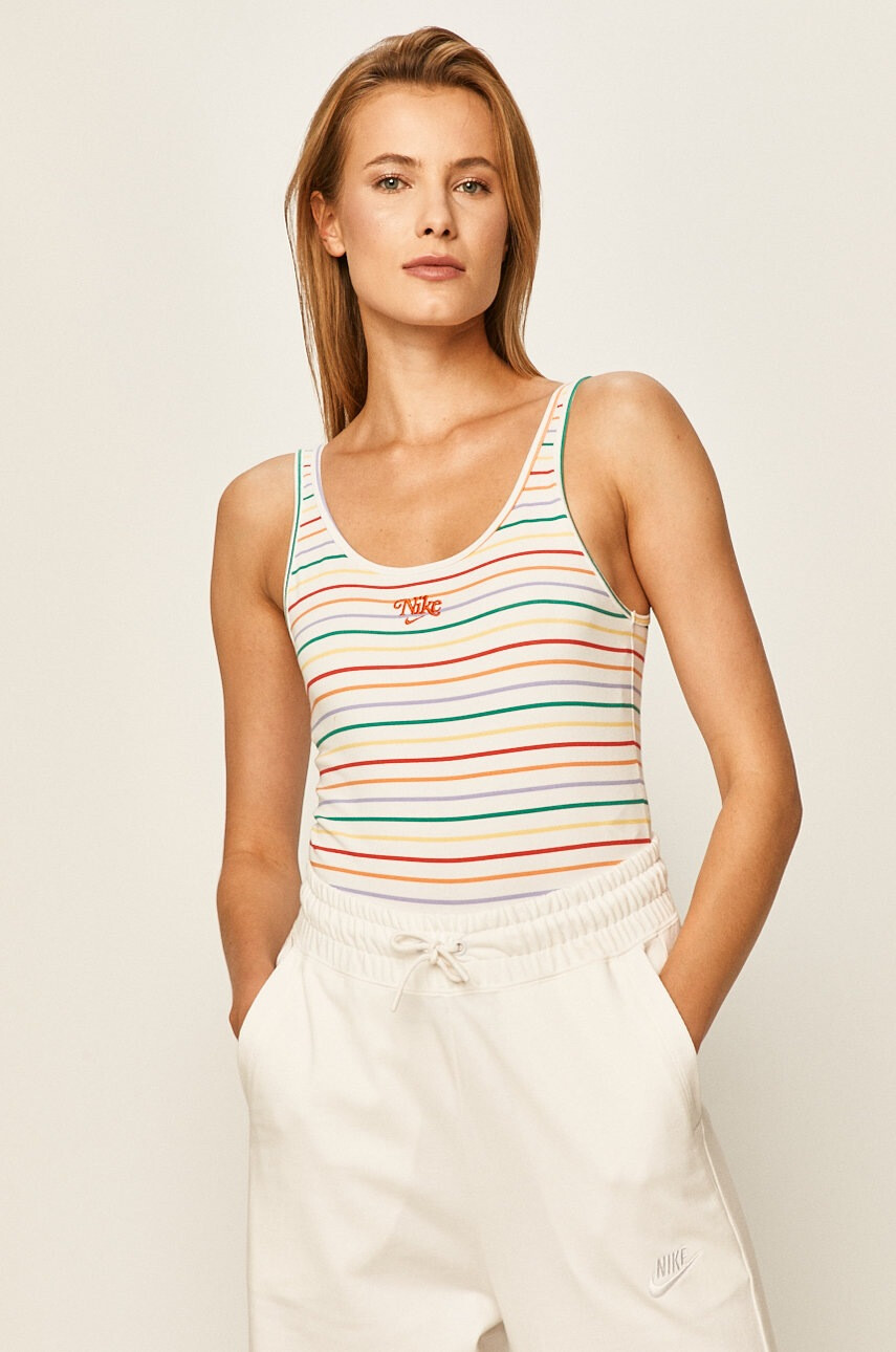 Nike Sportswear Топ - Pepit.bg