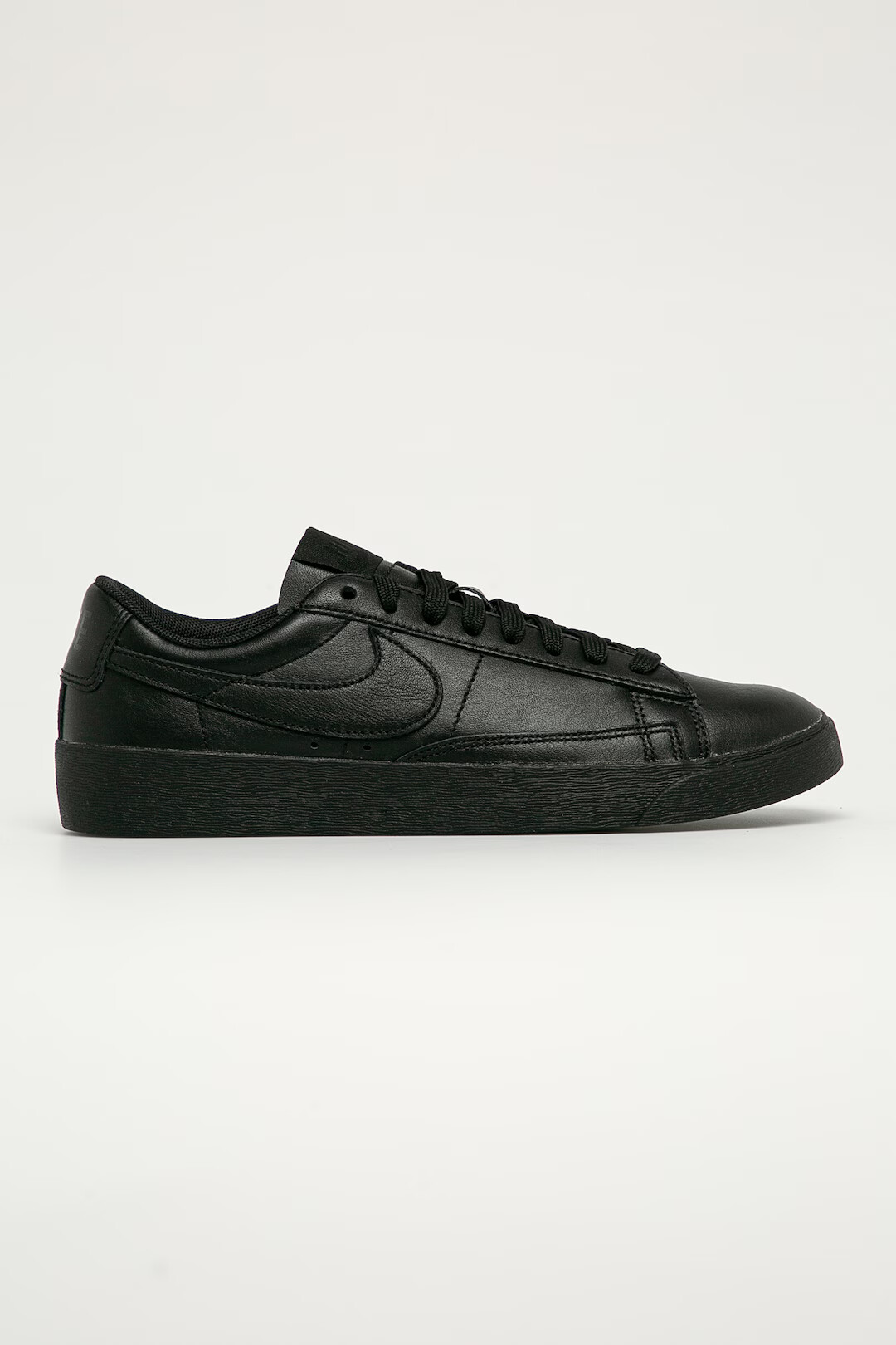 Nike Sportswear Кожени обувки Blazer Low LE - Pepit.bg