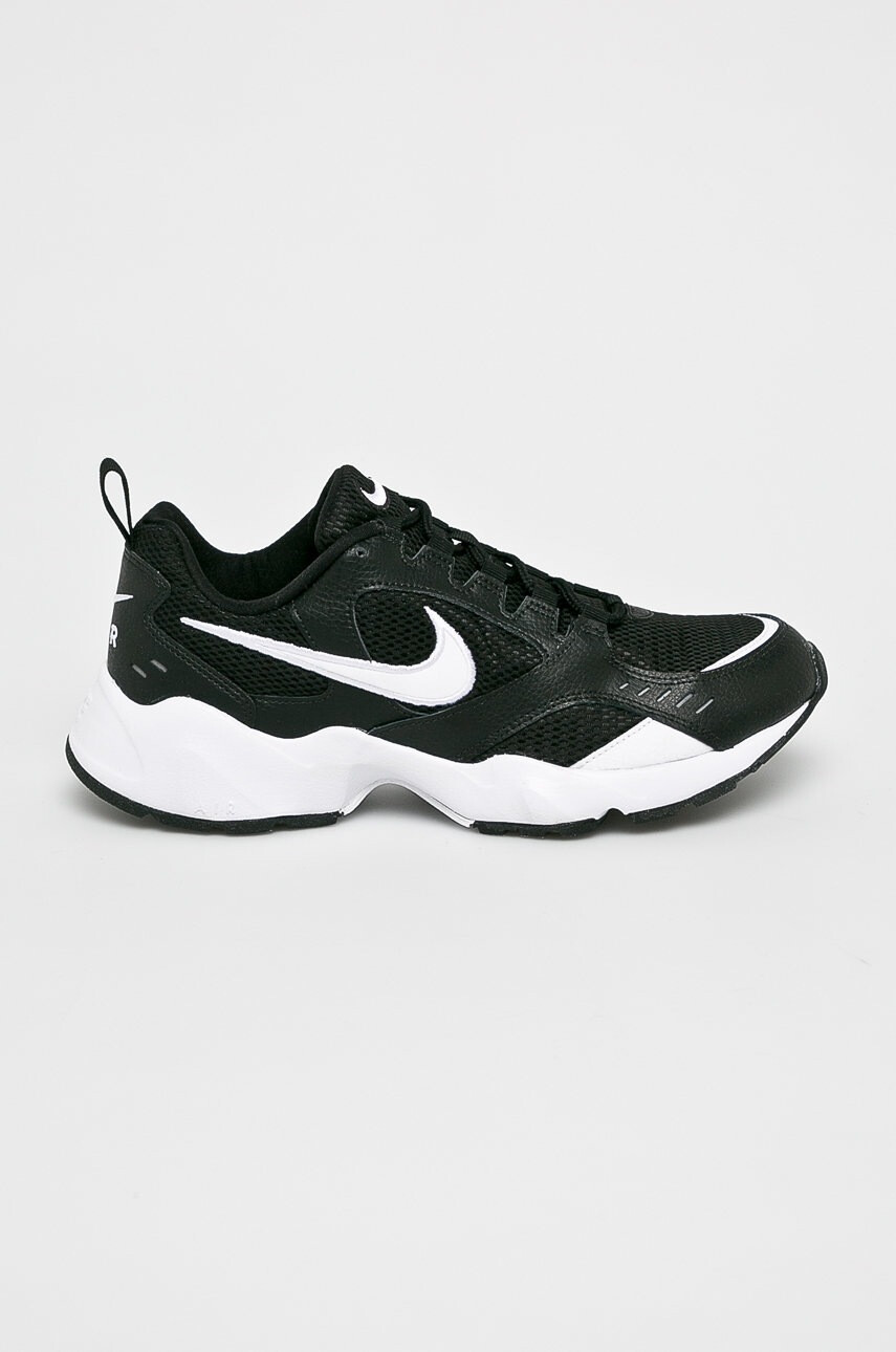 Nike Sportswear Обувки - Pepit.bg