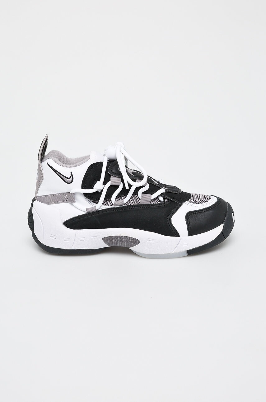 Nike Sportswear Обувки - Pepit.bg