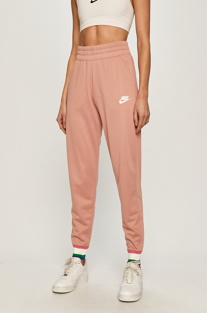 Nike Sportswear Панталони - Pepit.bg