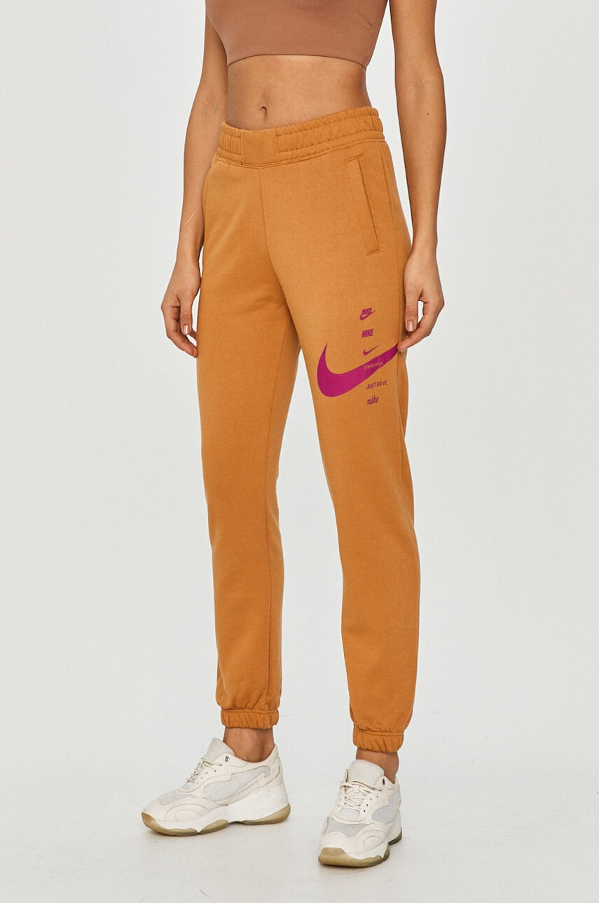 Nike Sportswear Панталони - Pepit.bg