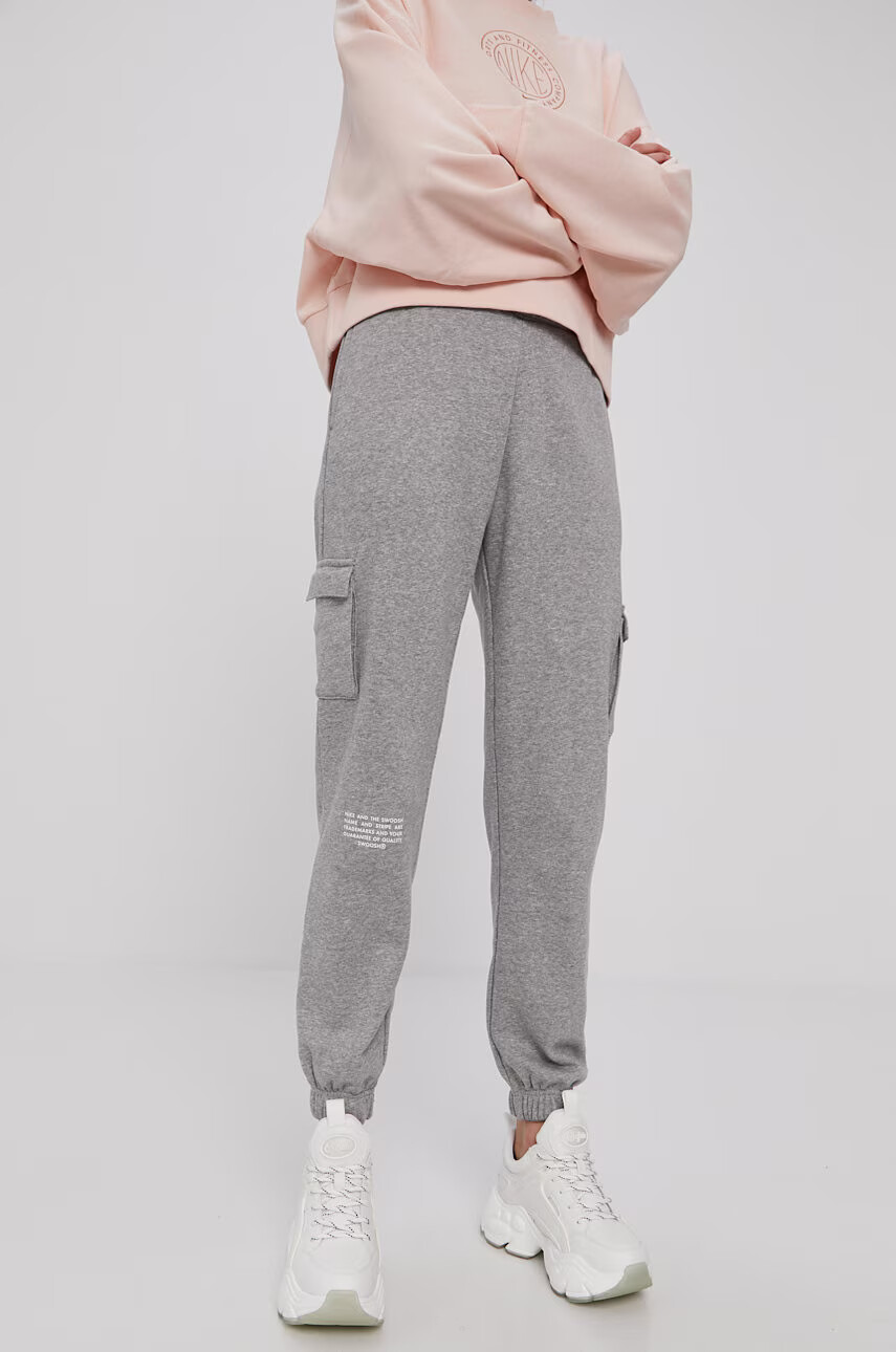 Nike Sportswear Панталон - Pepit.bg