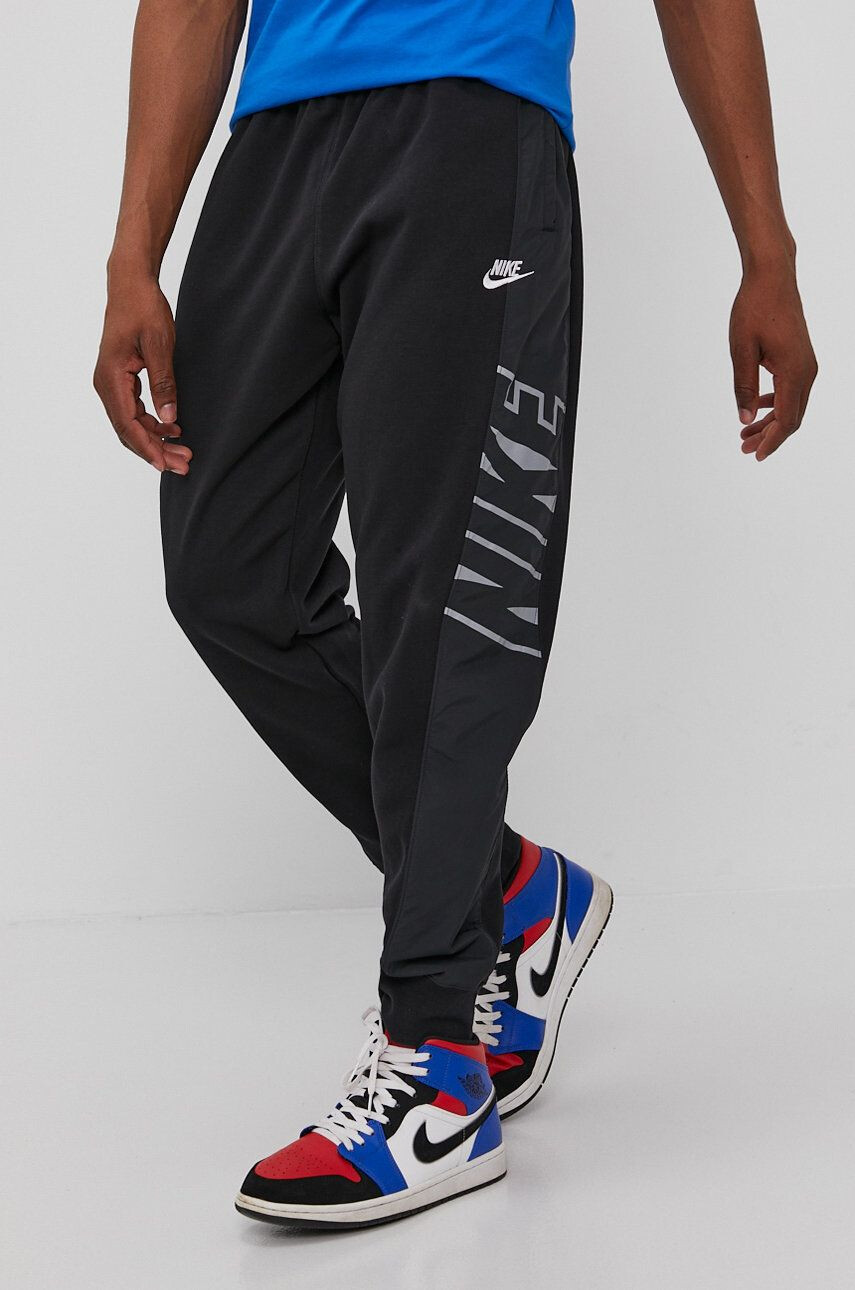 Nike Sportswear Панталони - Pepit.bg