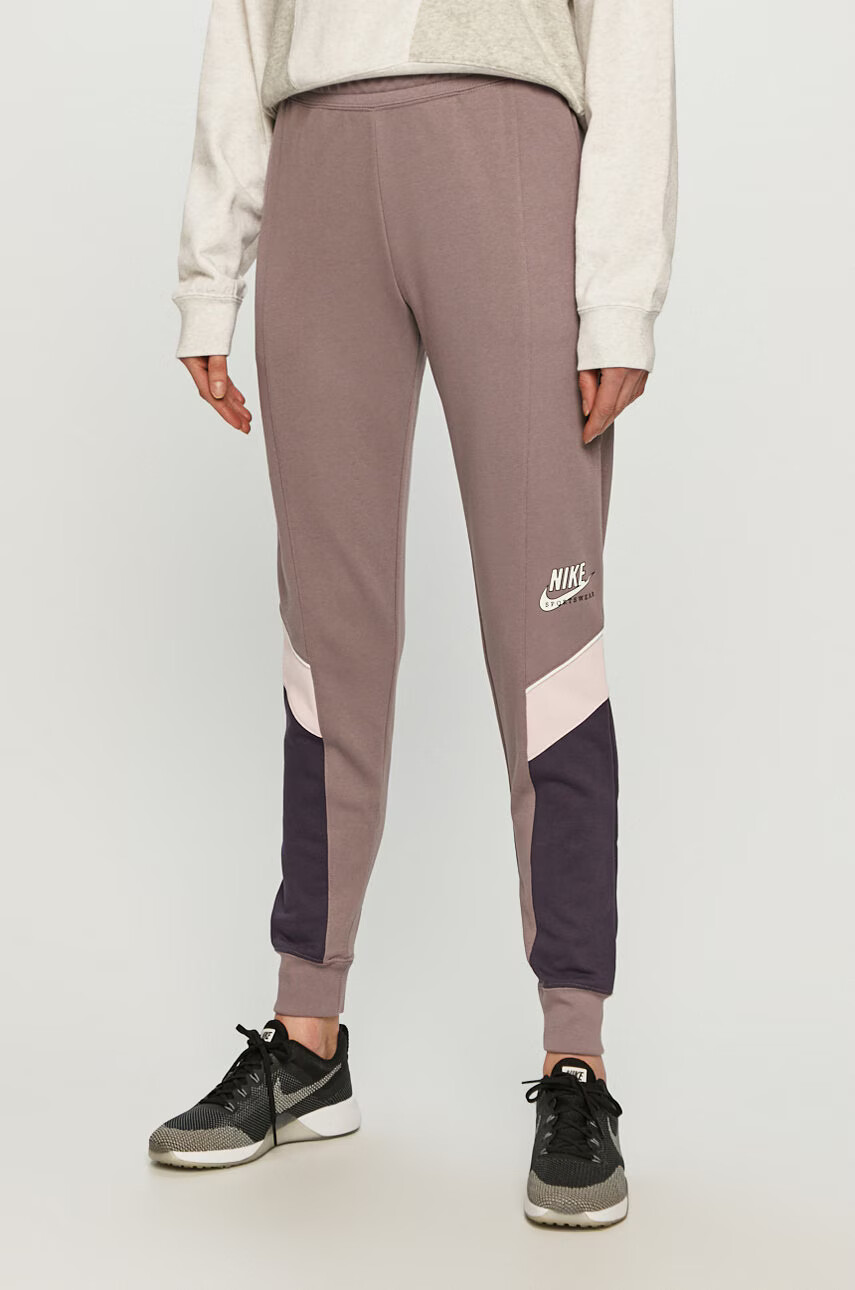Nike Sportswear Панталон - Pepit.bg