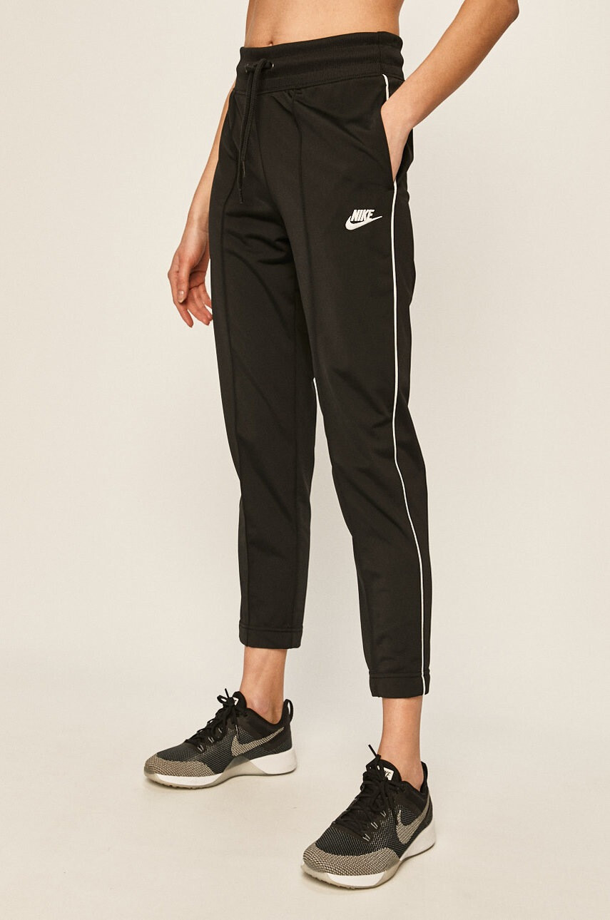 Nike Sportswear Панталони - Pepit.bg