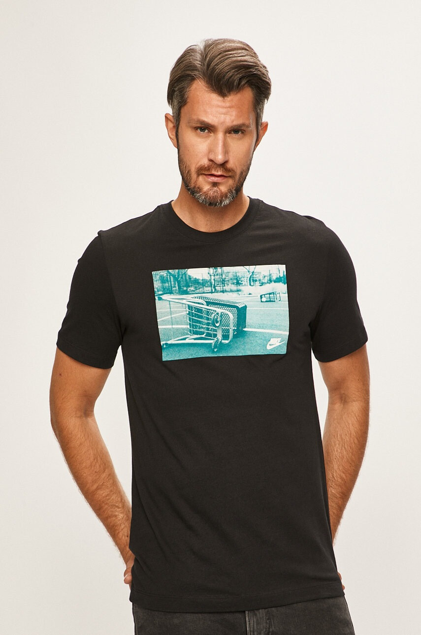 Nike Sportswear Тениска - Pepit.bg
