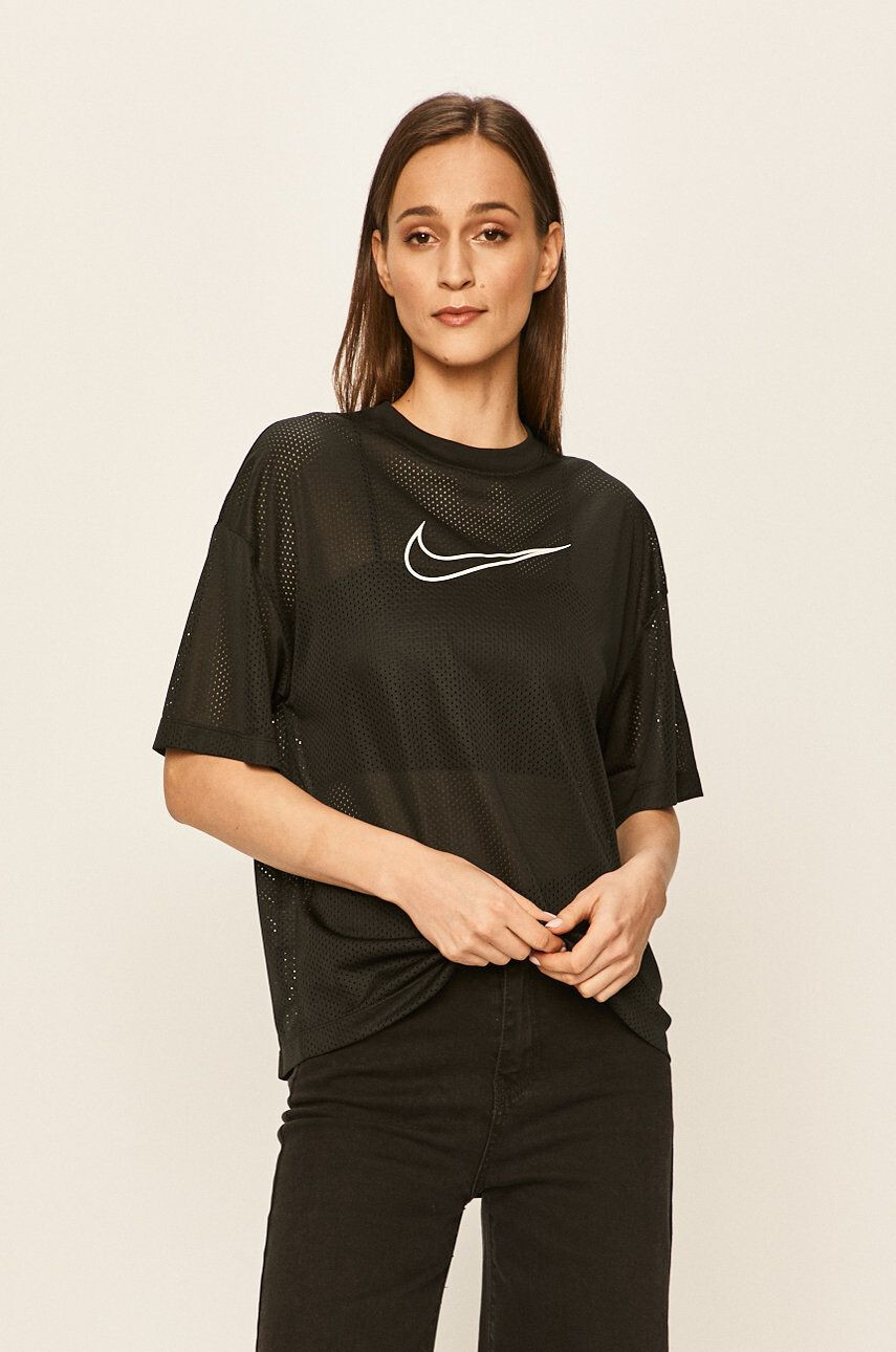 Nike Sportswear Тениска - Pepit.bg