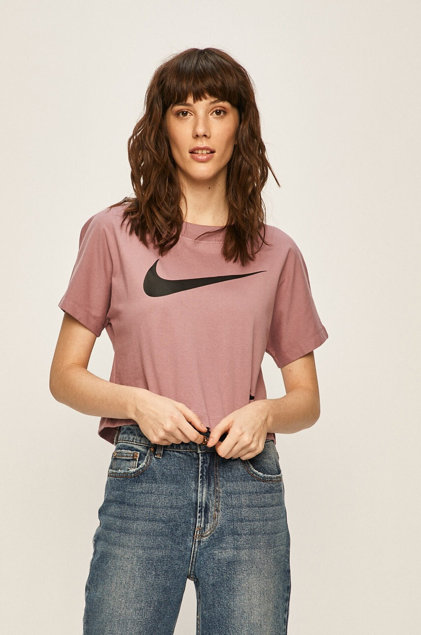 Nike Sportswear Тениска - Pepit.bg