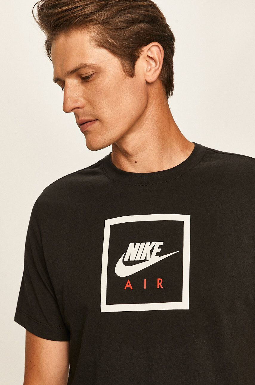 Nike Sportswear Тениска - Pepit.bg