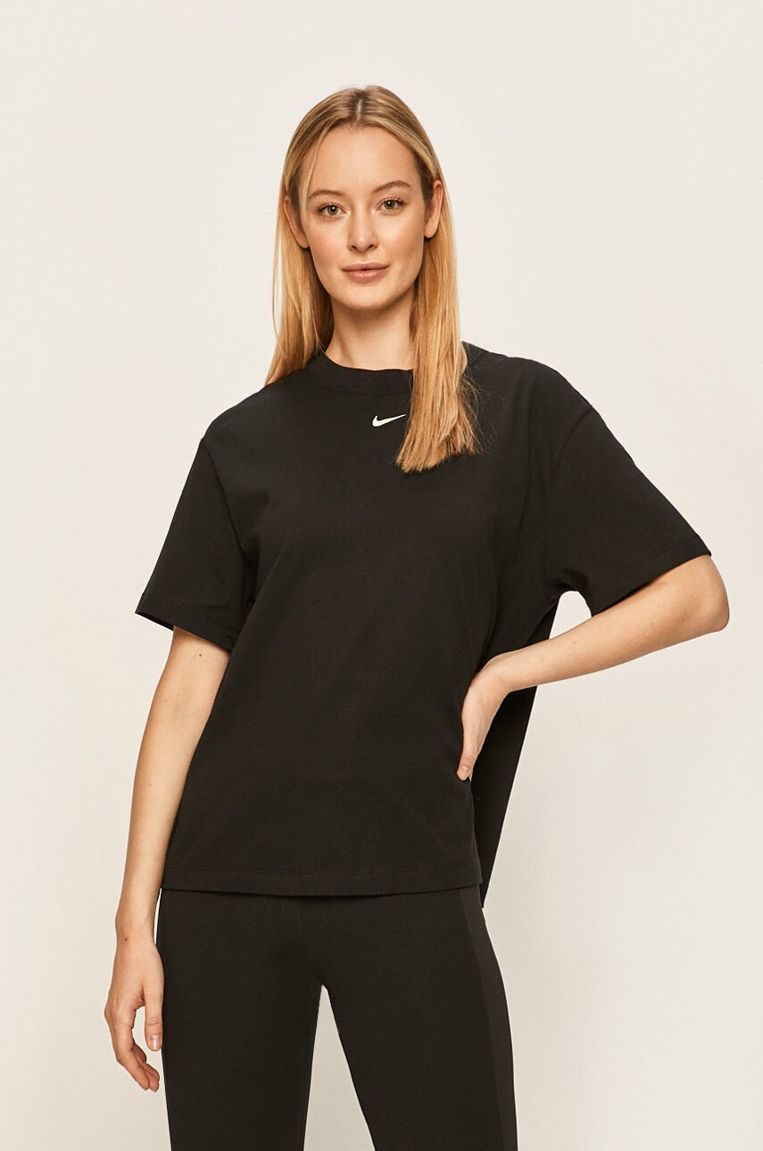 Nike Sportswear Тениска - Pepit.bg