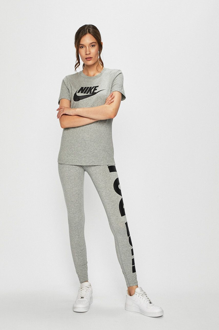 Nike Sportswear Тениска - Pepit.bg