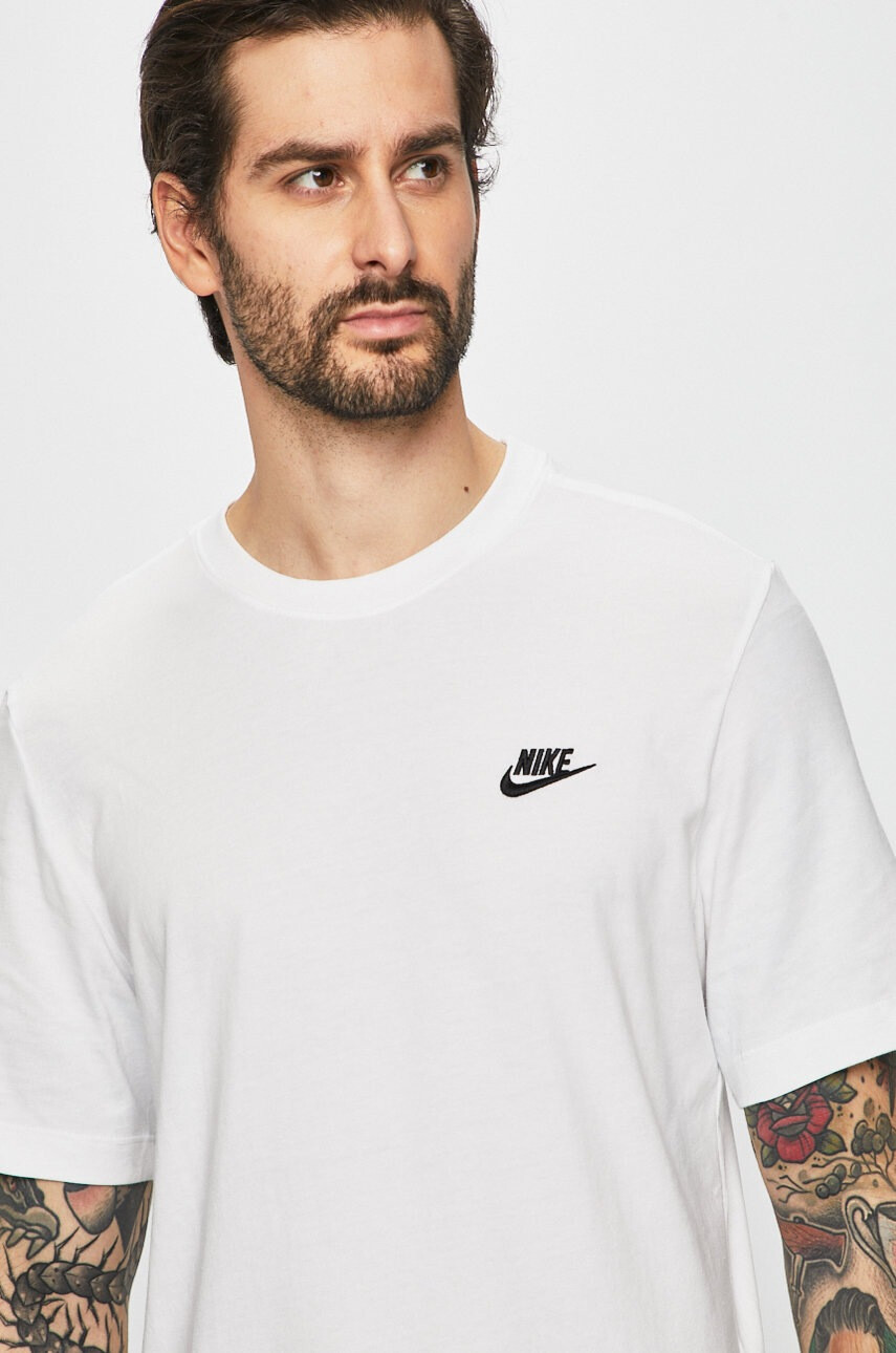 Nike Sportswear Тениска - Pepit.bg