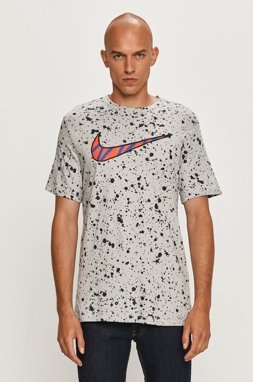 Nike Sportswear Тениска - Pepit.bg
