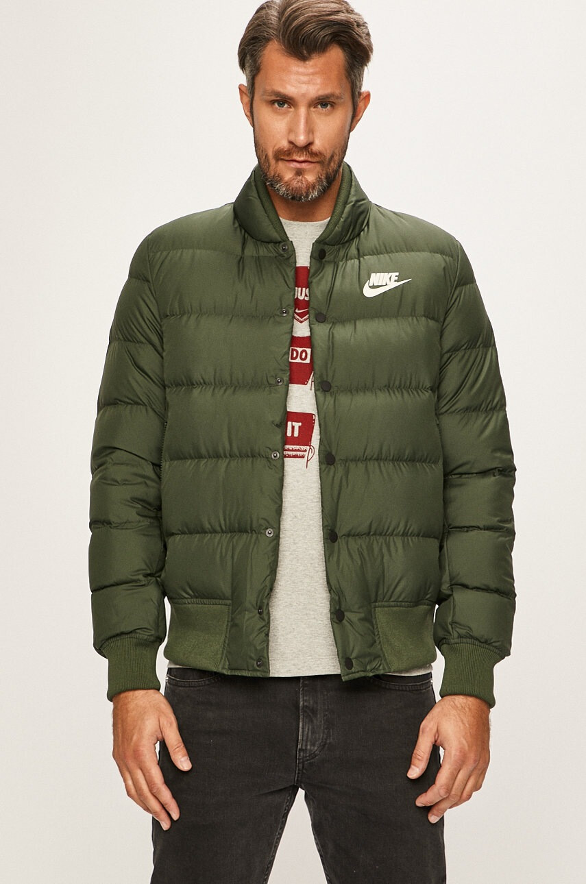 Nike Sportswear Яке с пух - Pepit.bg