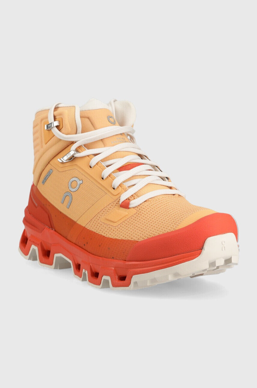 On-running Обувки Cloudrock 2 Waterproof в оранжево - Pepit.bg