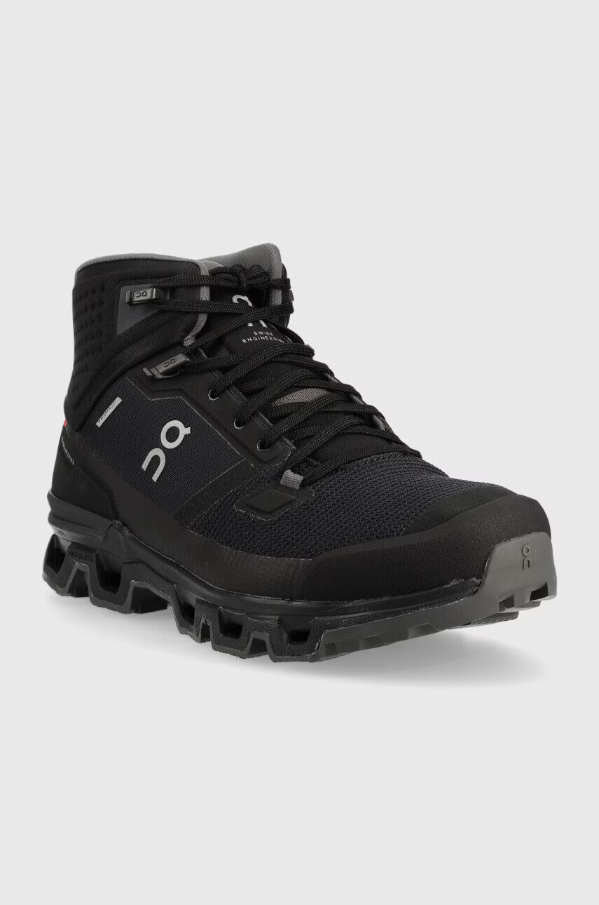 On-running Обувки Cloudrock 2 Waterproof в черно - Pepit.bg
