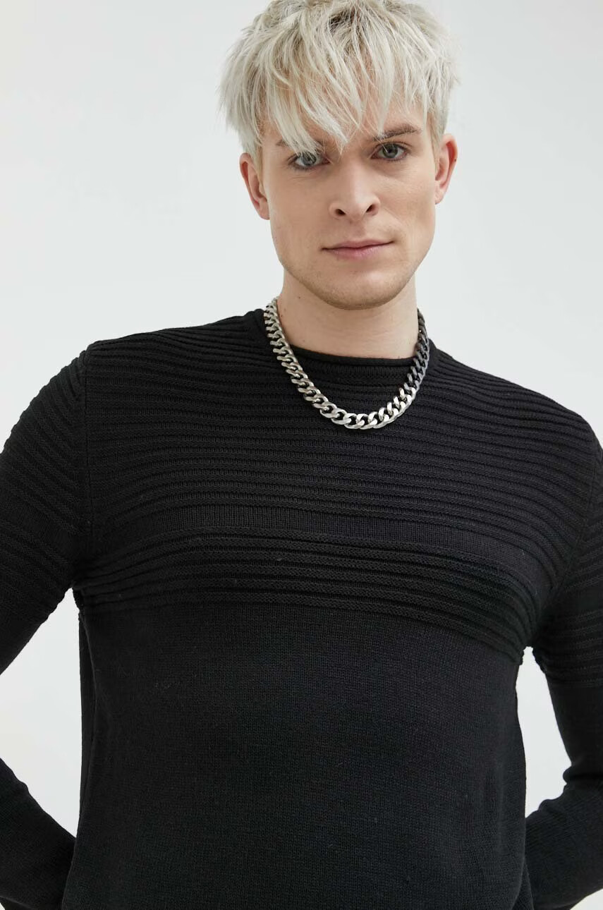 Only & Sons Пуловер мъжки в черно от лека материя - Pepit.bg